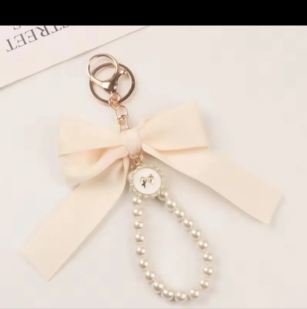 Elegant White Bow Phone Case with Pearl Chain